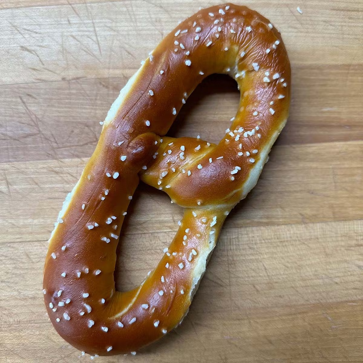 21875–the-classic-philly-style-soft-pretzels-mustard-8-pack-1.jpg