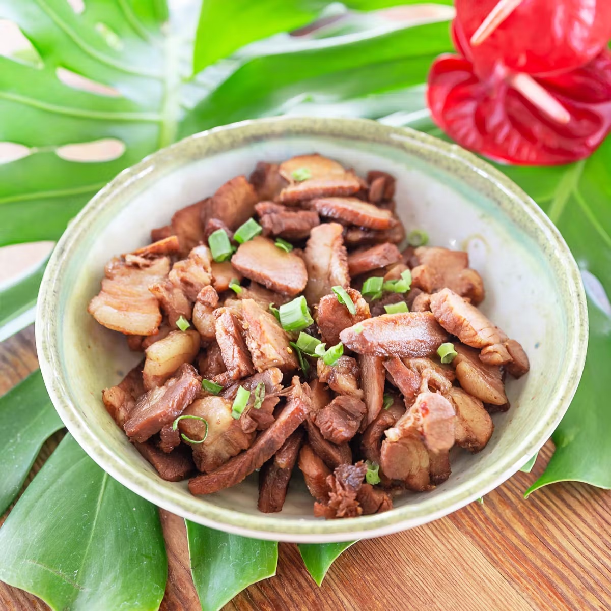 Hawaiian Kiawe-Smoked Sliced Pork