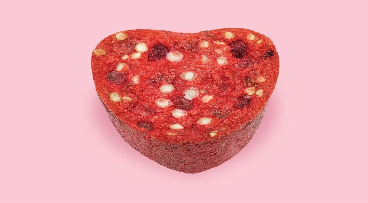 21977-valentine-s-day-raspberry-white-chocolate-bread-pudding-tray-1.webp