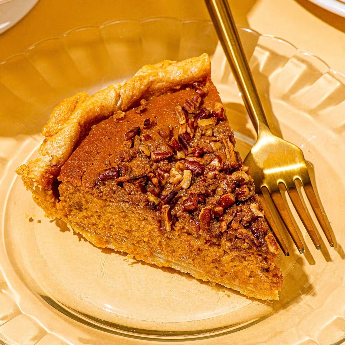 Maple Pumpkin Pie with Pecan Streusel
