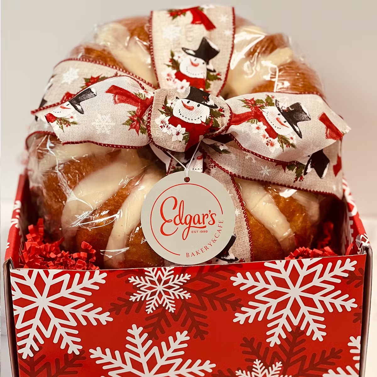 Christmas Bundt Cake Gift Box