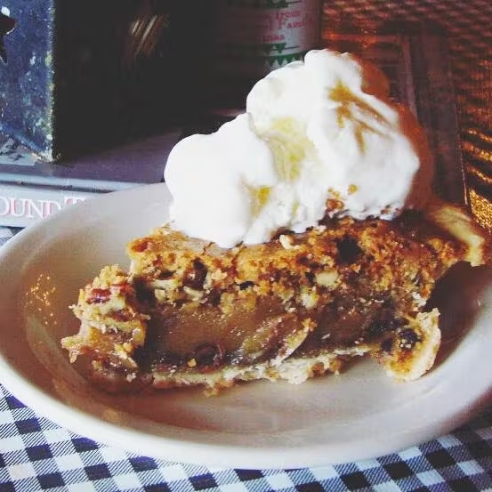 Bud's Chocolate Chip Pie