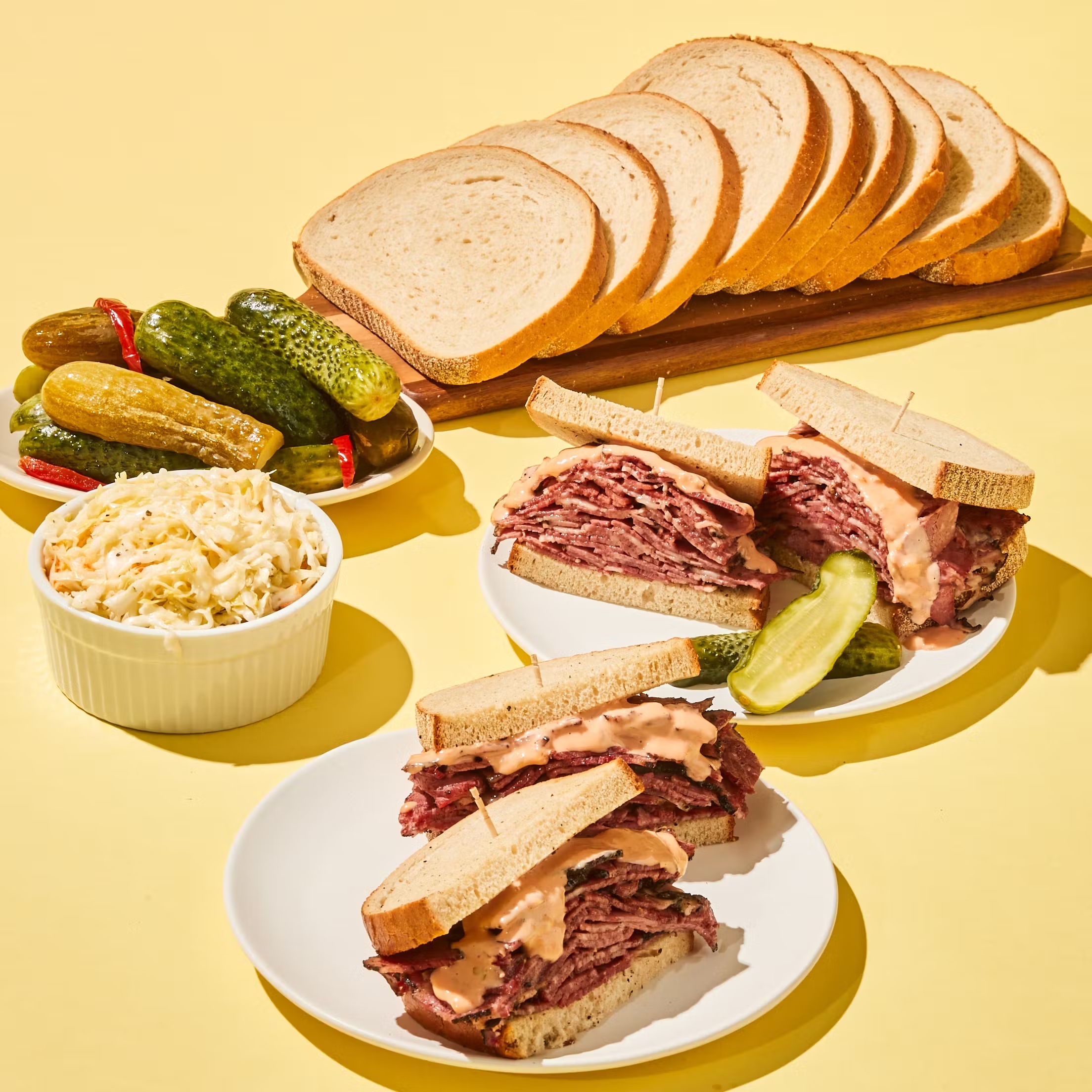 22460-new-york-deli-complete-kosher-dinner-1.webp