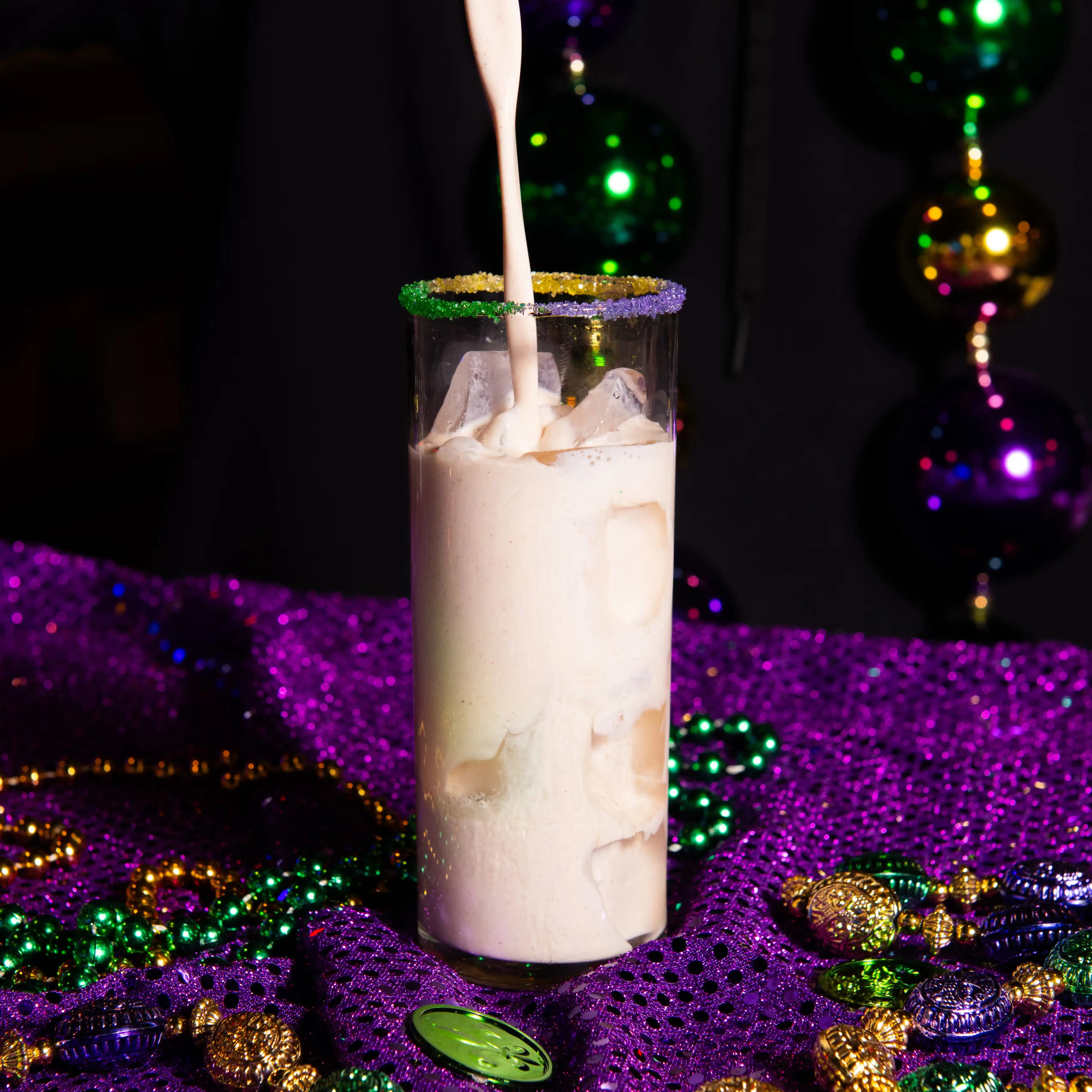 22677-king-cake-cocktail-kit-1.webp