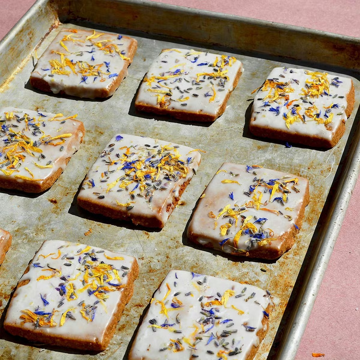 2278-mother-s-day-lemon-brown-butter-shortbread-cookies-6-pack-1.jpg