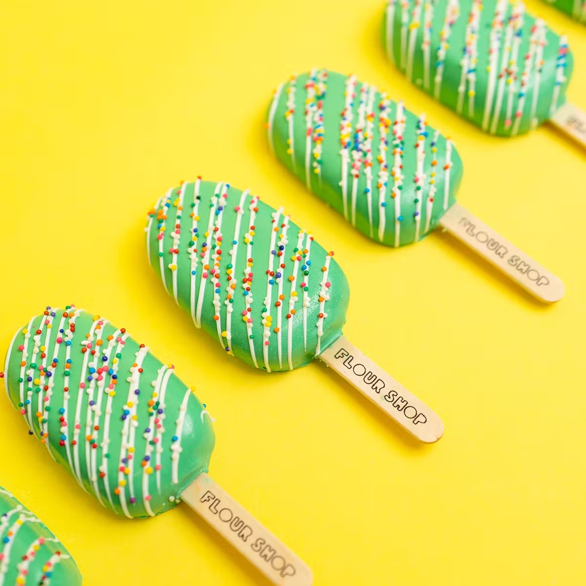 St. Patrick's Day Cakesicles