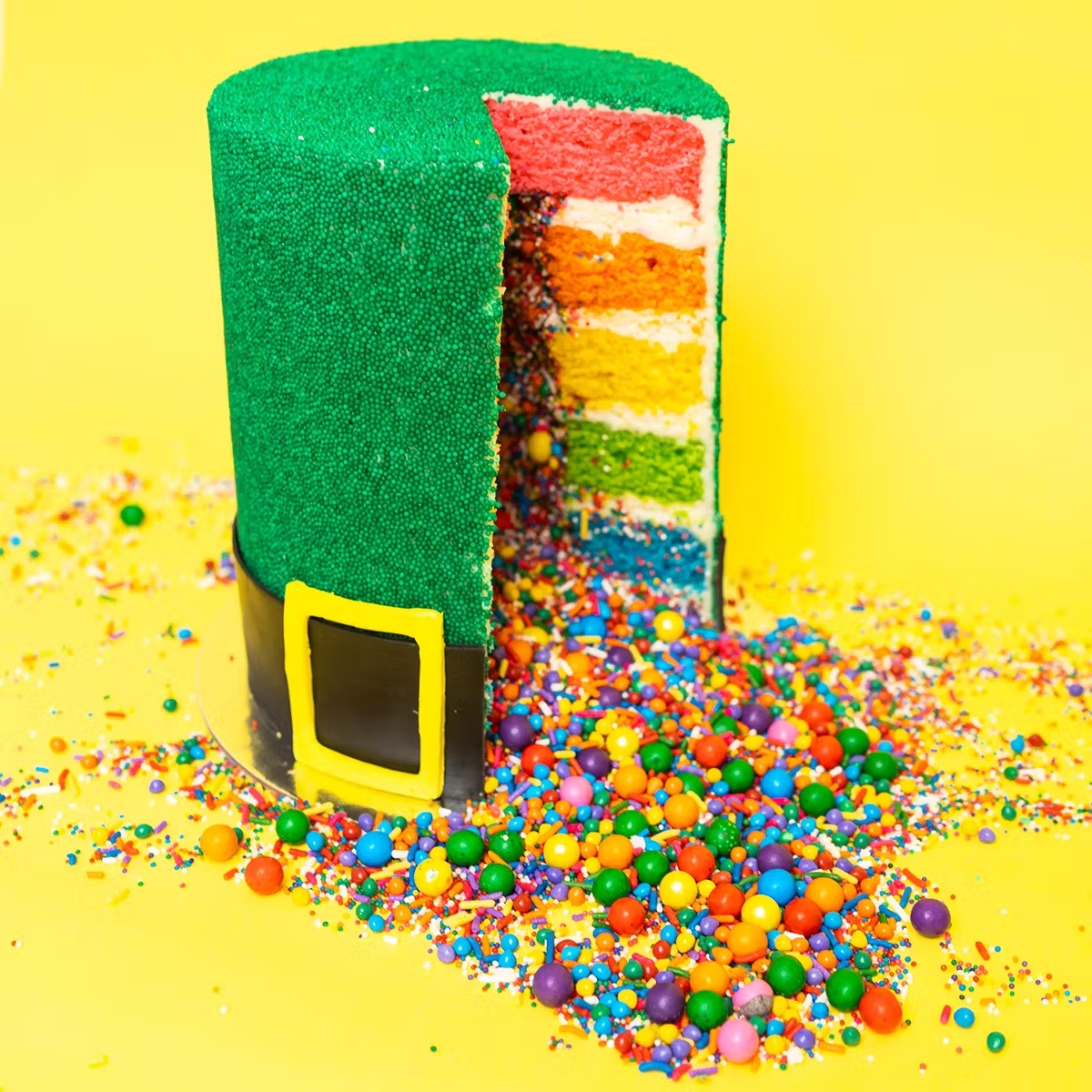 St. Patrick's Day Hat ExplosionÂ® Cake