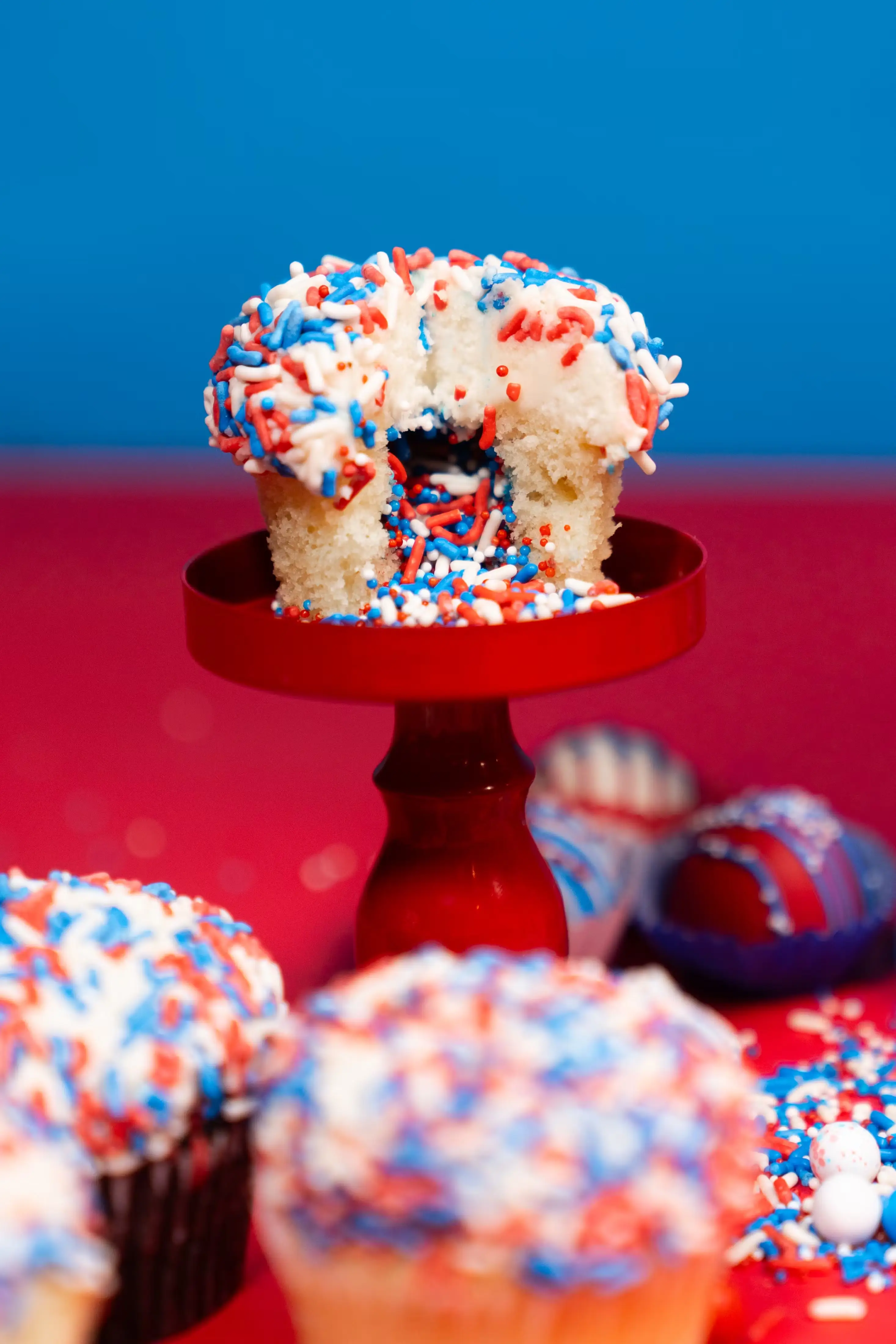 Patriotic Explosion® Cupcakes - 12 Pack