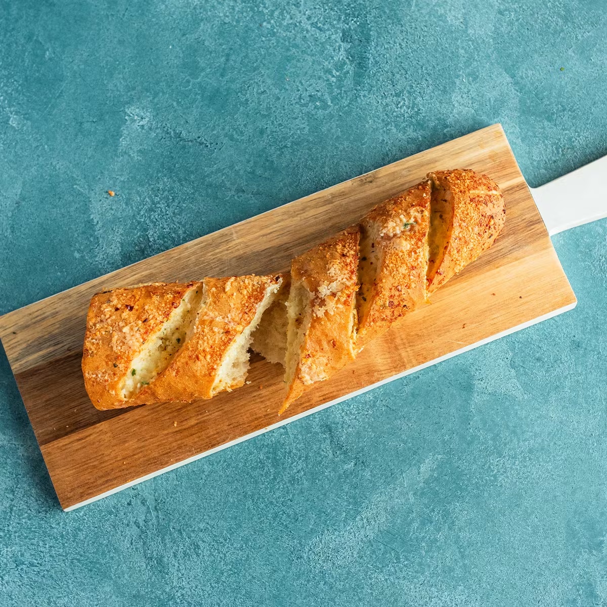 Lump Crab & Spinach Dip + Garlic Bread for 2-3