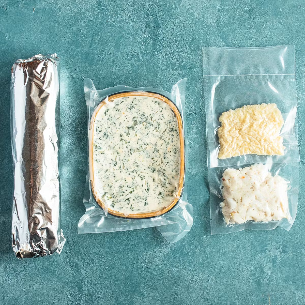23582-lump-crab-spinach-dip-garlic-bread-for-2-3-1.jpg