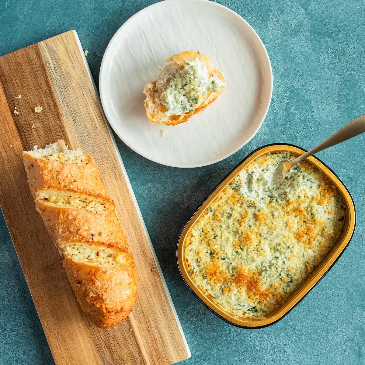 23584-spinach-dip-garlic-bread-for-2-3-1.jpg