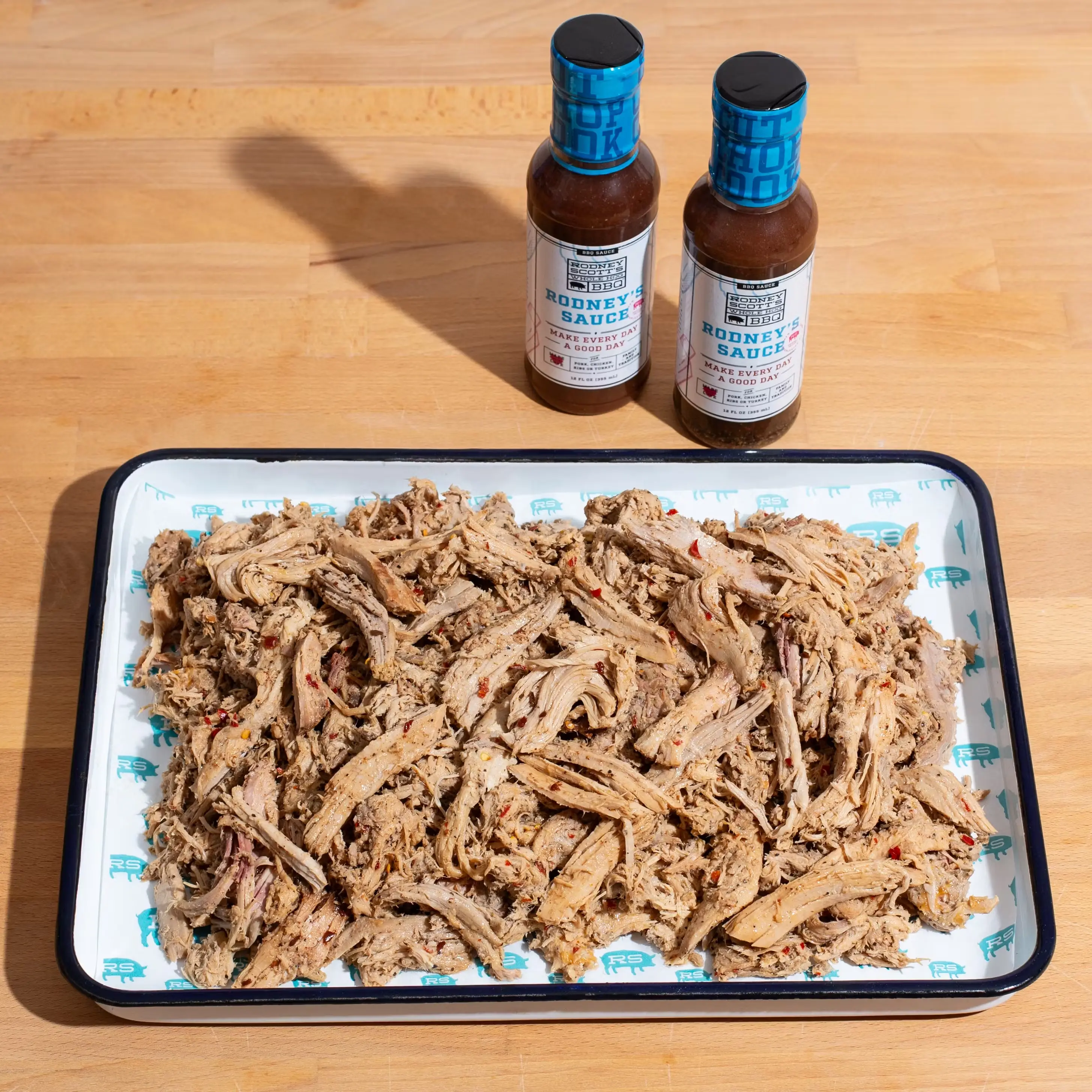 23604-signature-whole-hog-pulled-pork-bbq-sauce-1.webp