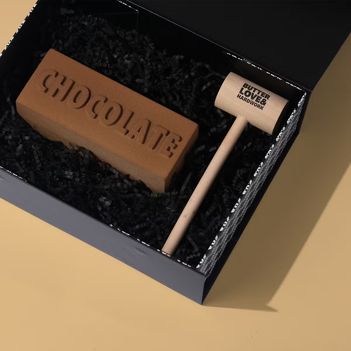 23725-breakable-chocolate-gift-box-1.jpg