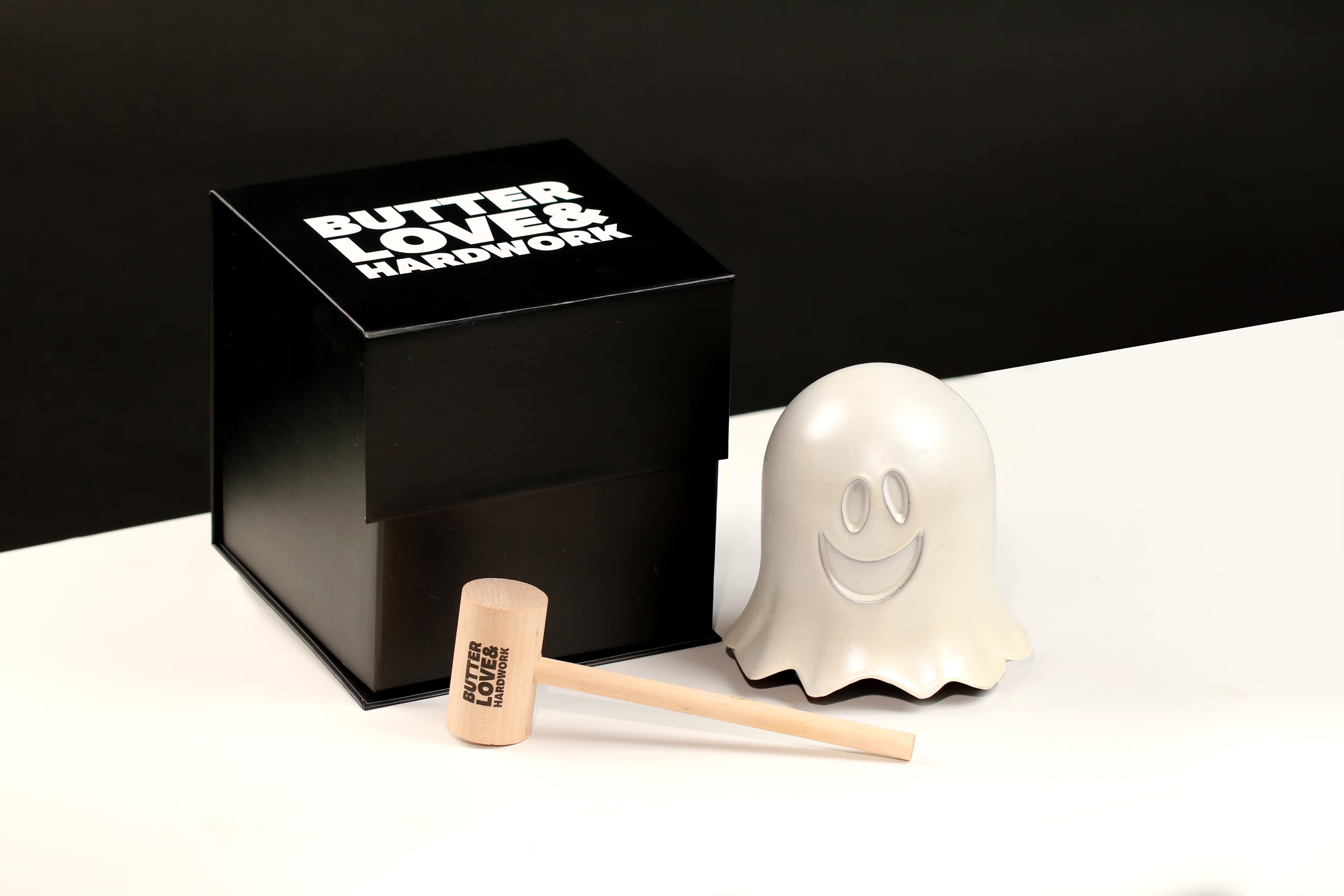 Breakable Chocolate Ghost Gift Box