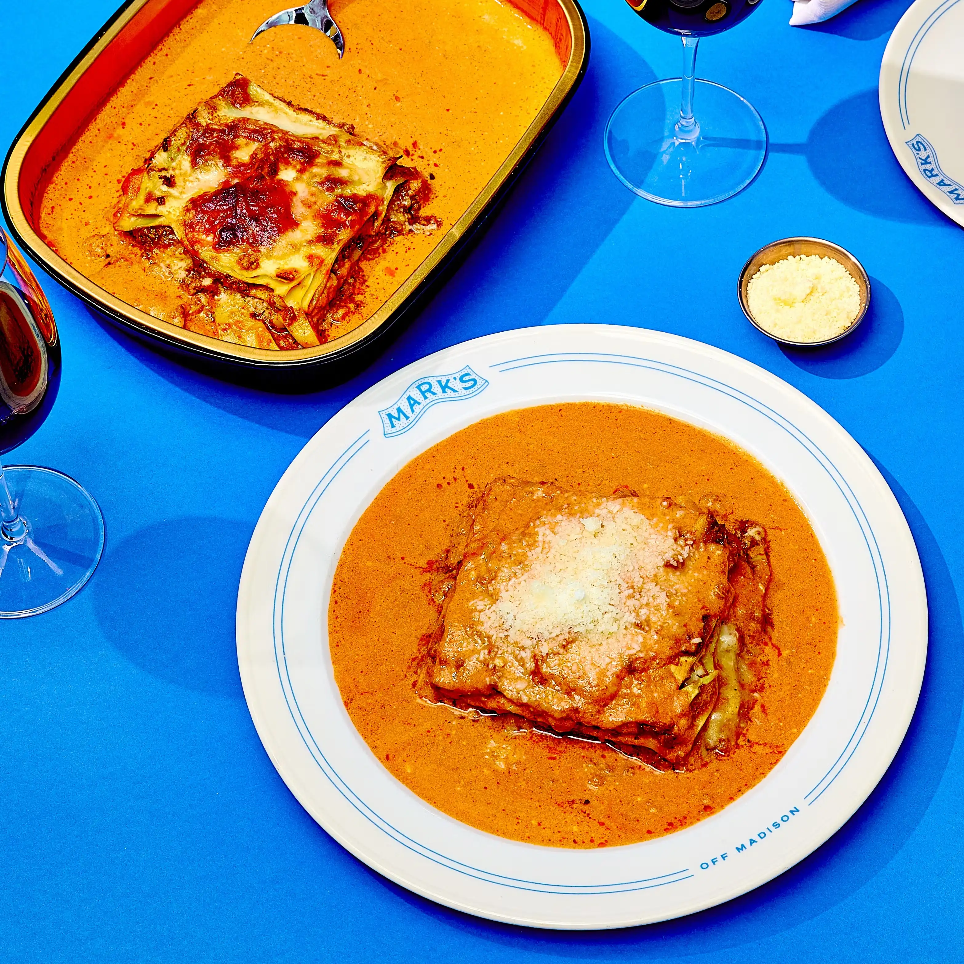 23752-signature-lasagna-for-2-4-1.webp