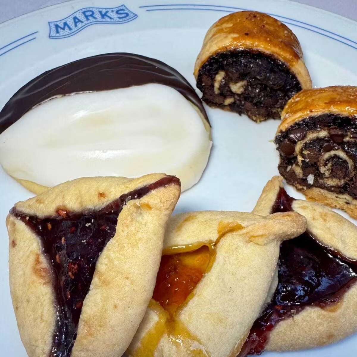 Bubbeâs Assorted Cookie Box