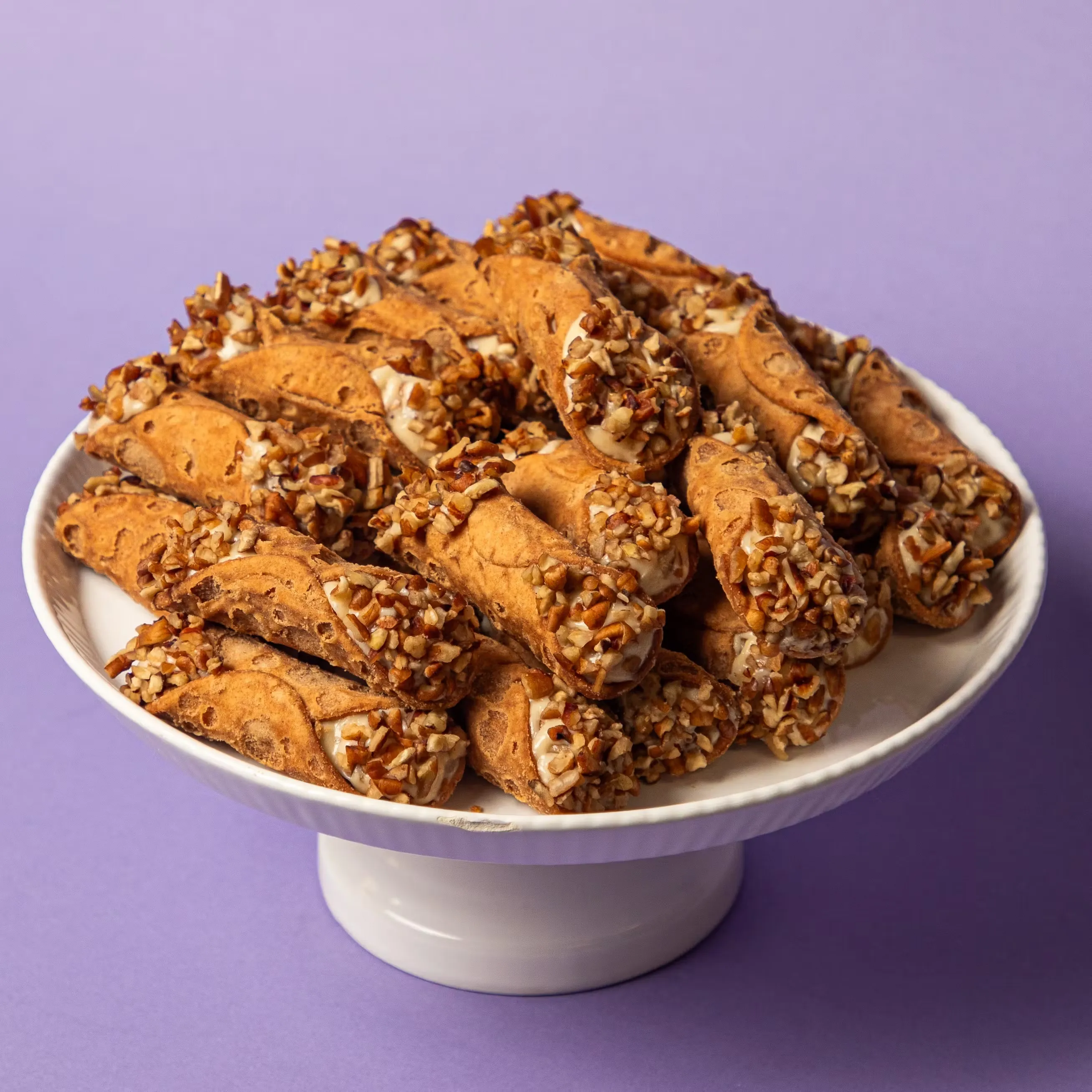 23765–cajunnoli-cajun-cream-cheese-cannoli-24-pack-1.webp