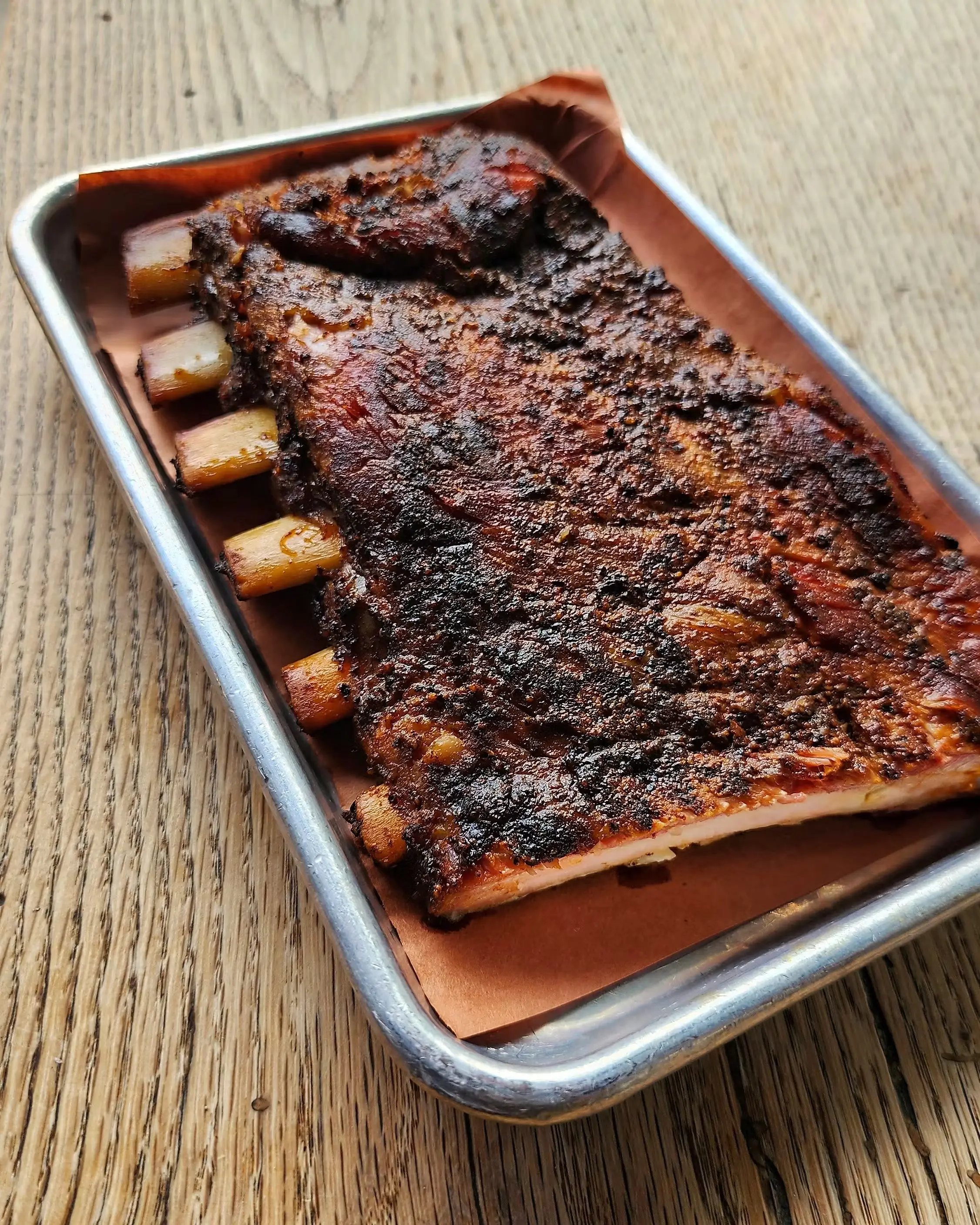24049-st-louis-spare-ribs-1.webp