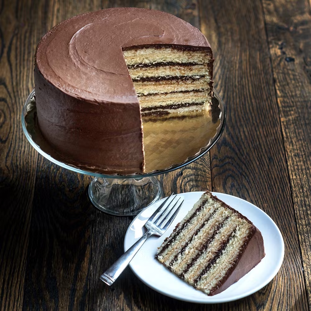 Chocolate Peanut Butter Smith Island Cake