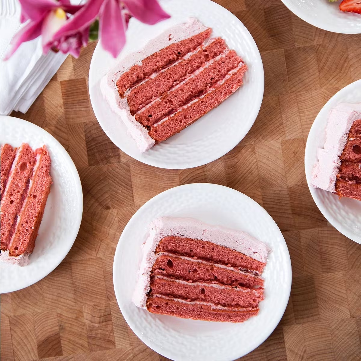 Fresh Strawberry Cake