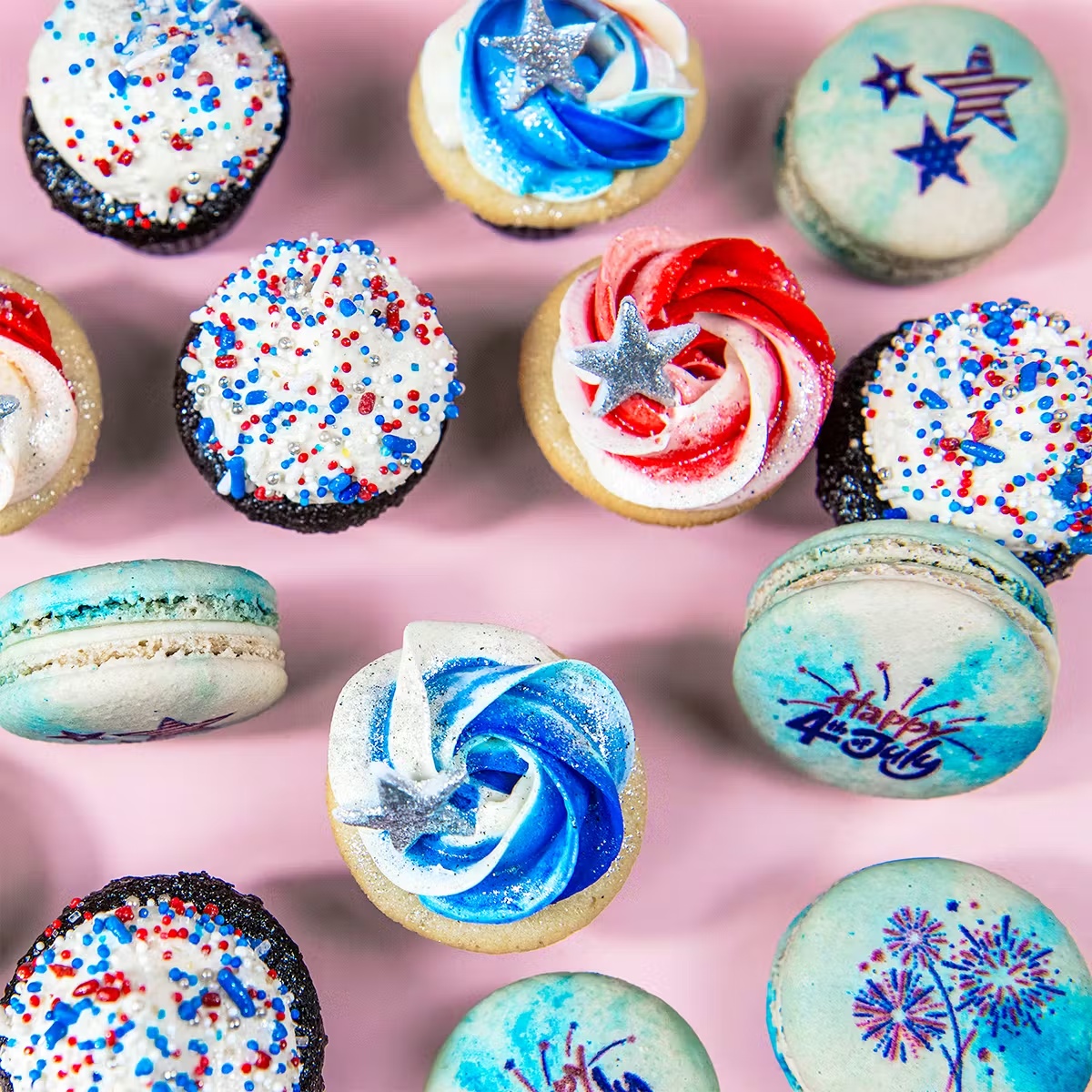 July 4th Mini Cupcakes + Macarons