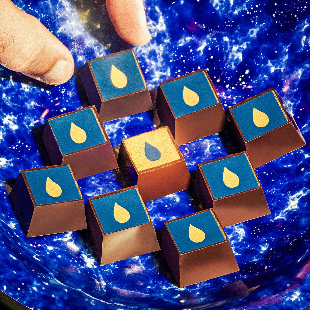 25290-hanukkah-chocolate-truffle-gift-box-1.jpg