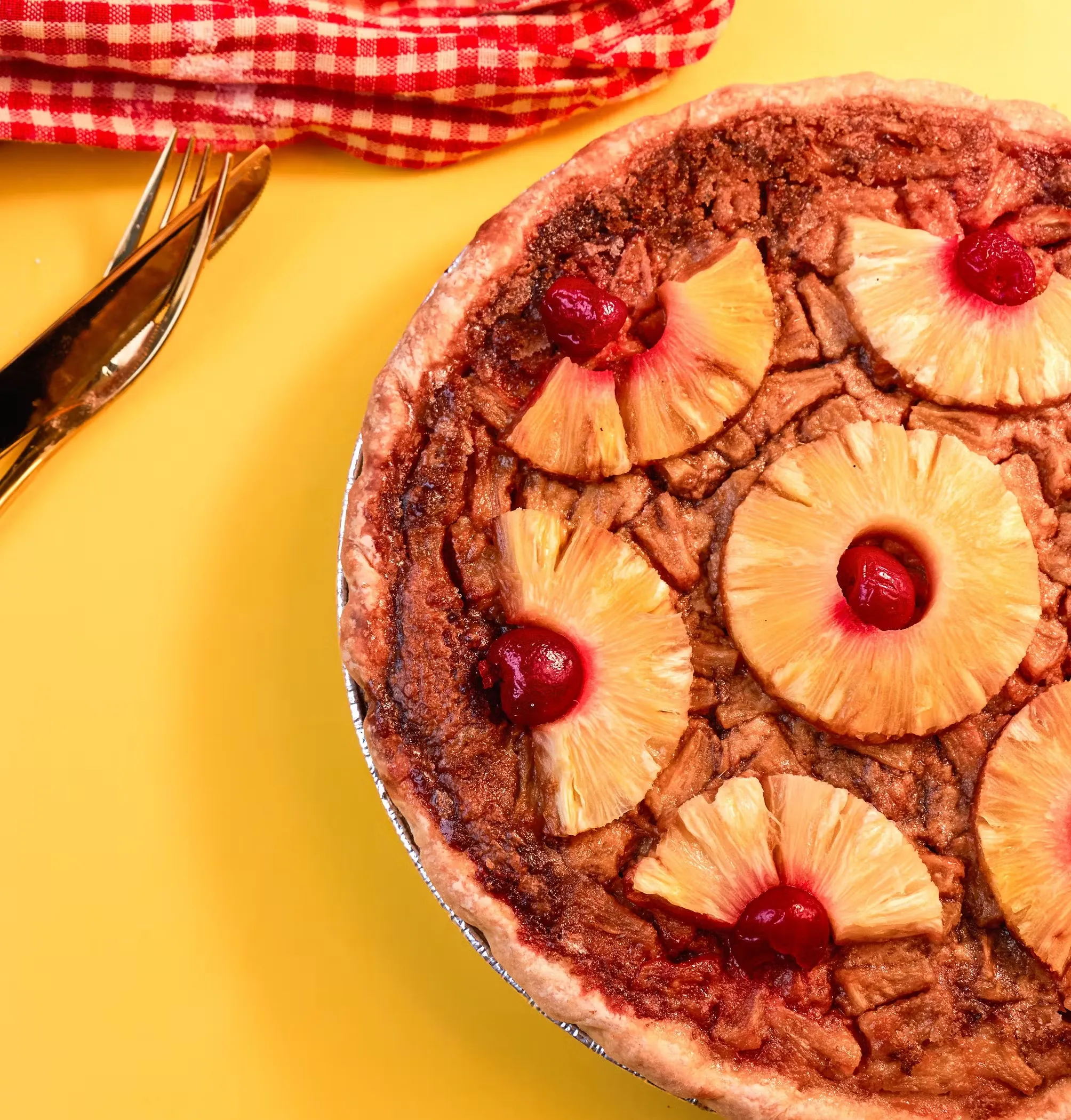2534-pineapple-right-side-up-pie-1.jpg