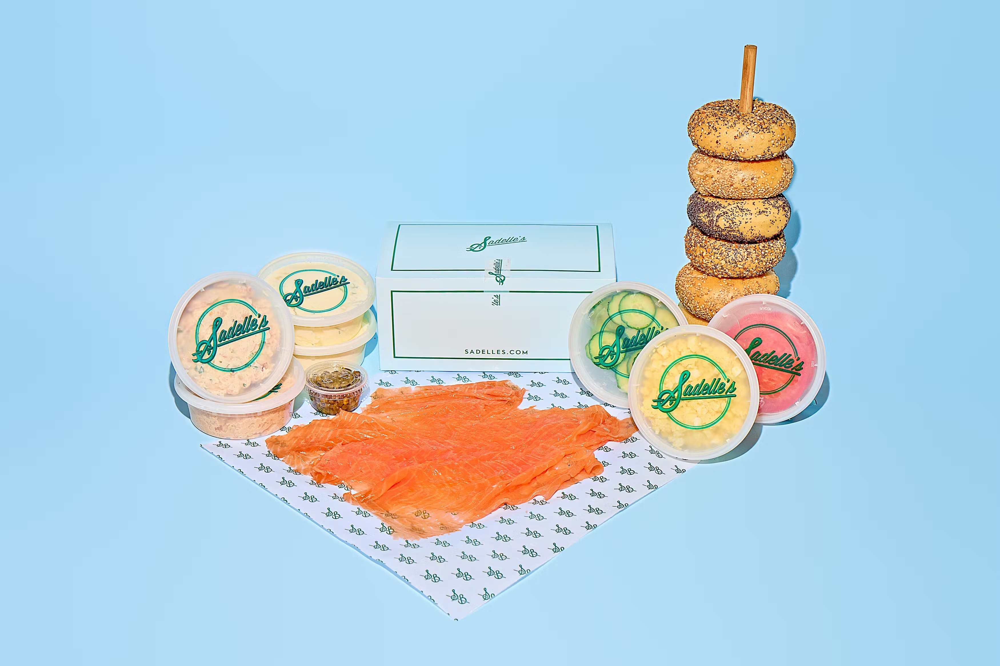 25371-bagel-brunch-for-6-hat-gift-set-1.jpg