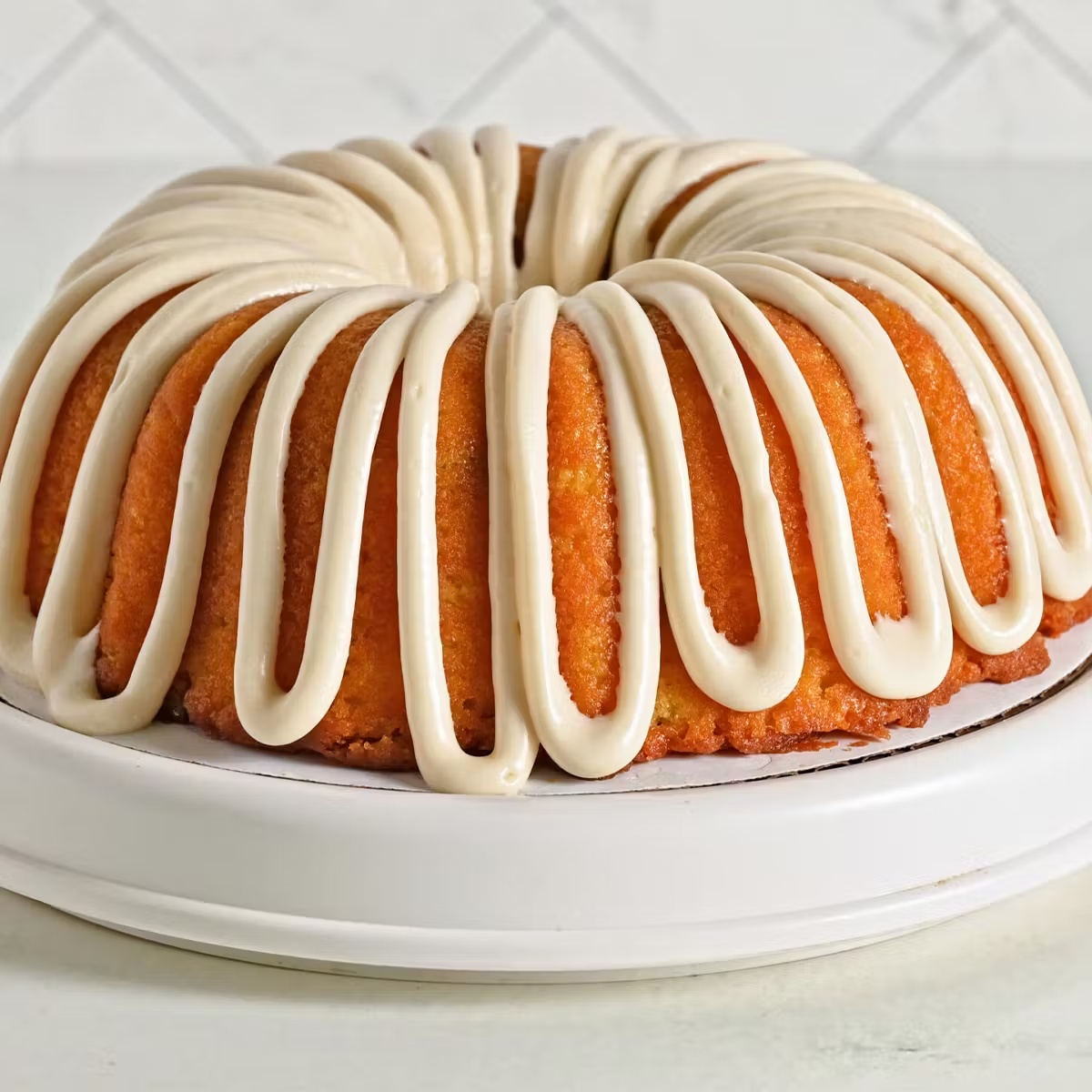 25399-cinnamon-bundt-cake-1.jpg