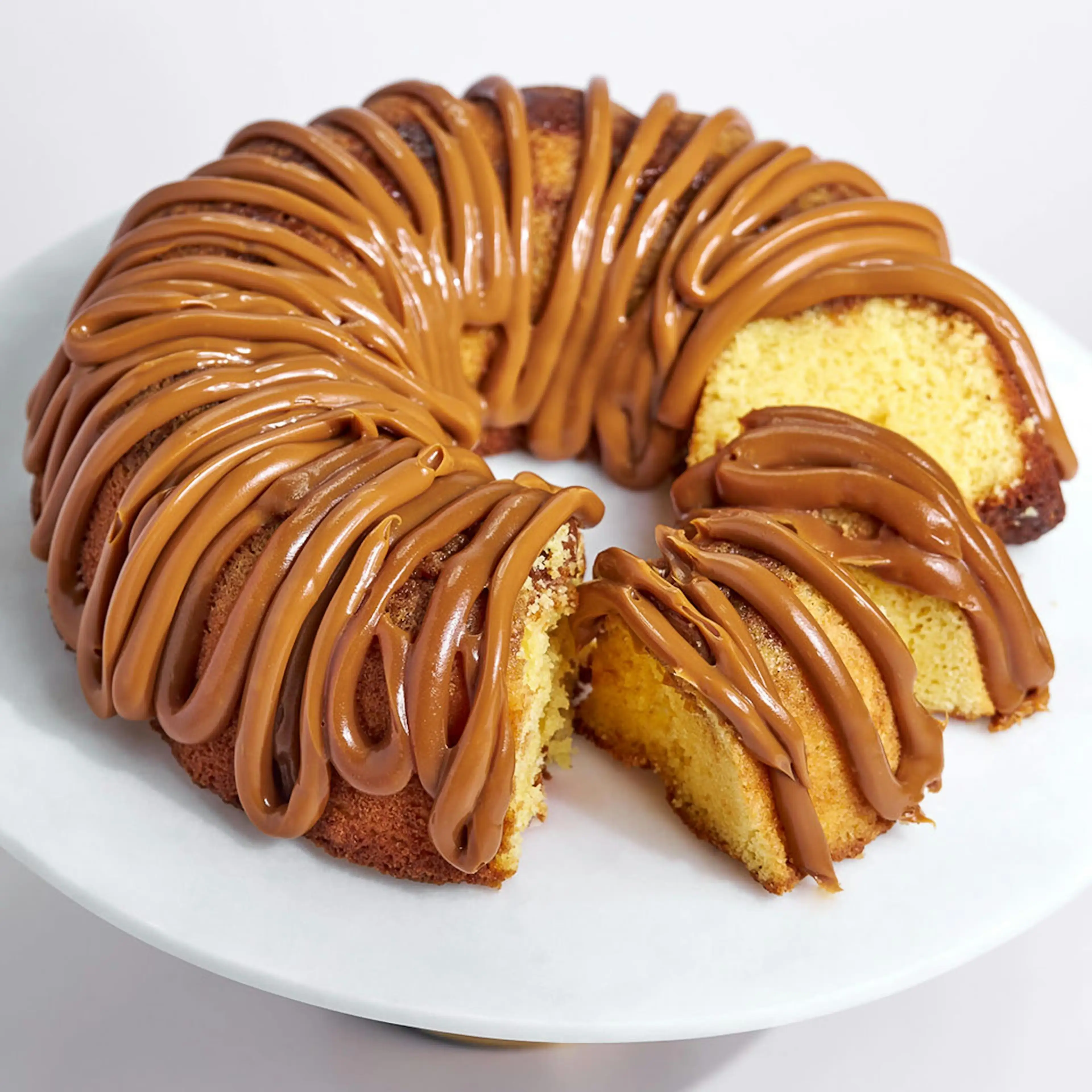 25473-bundt-cake-choose-your-own-1.webp