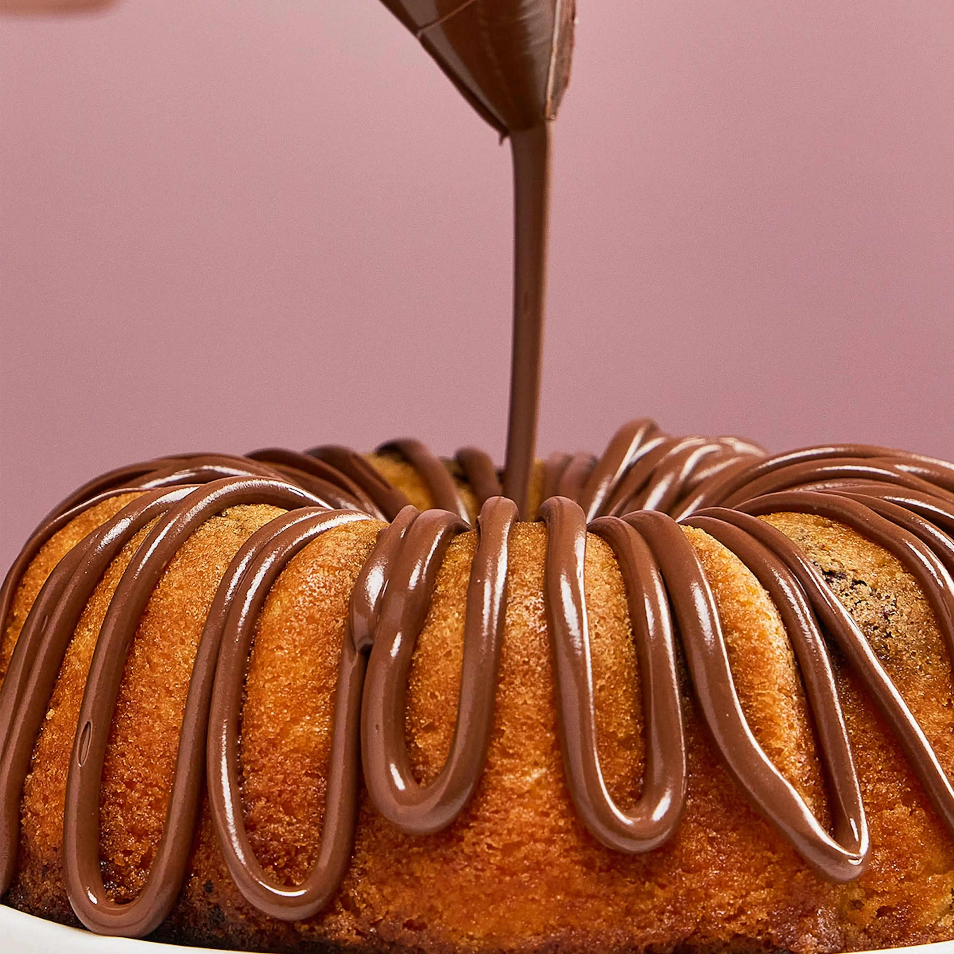 25473-bundt-cake-choose-your-own-1.webp