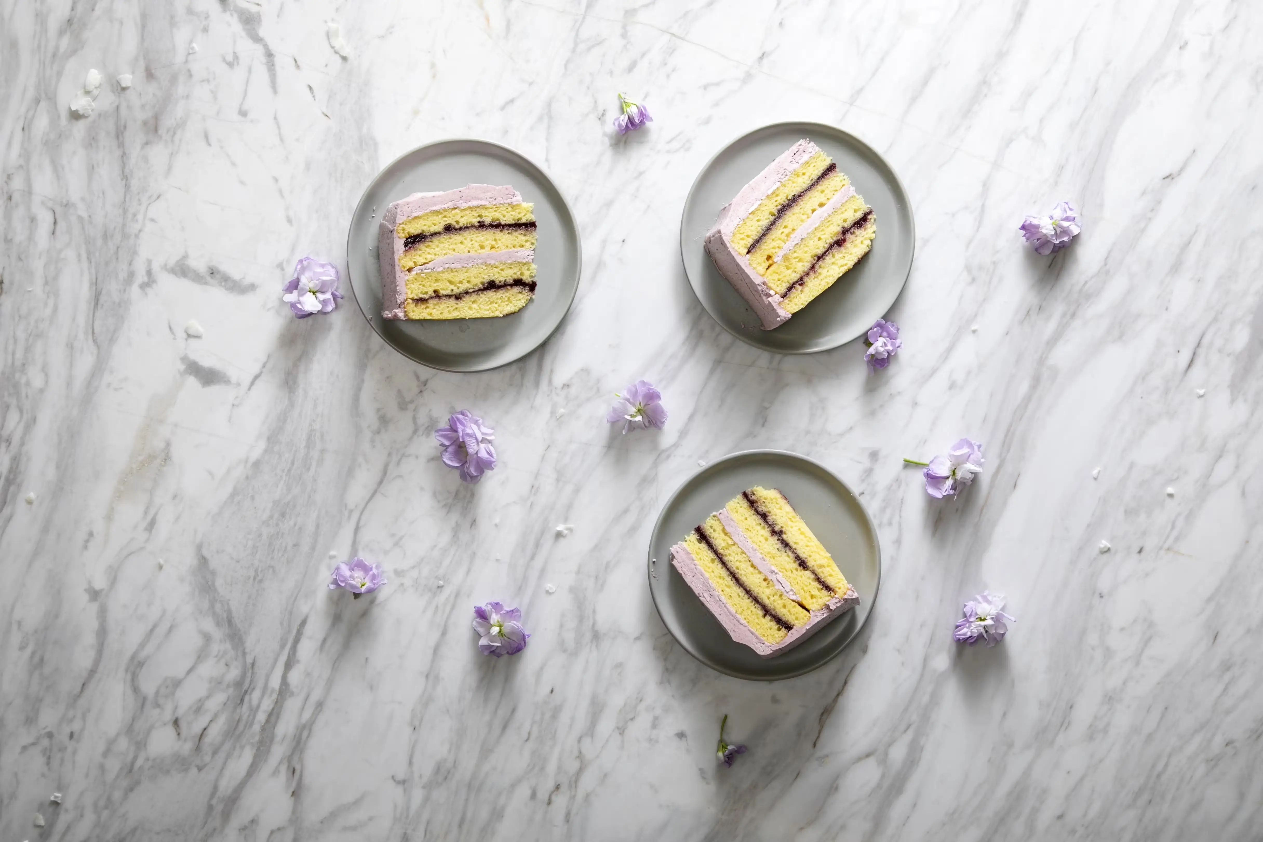 256-blackberry-lime-cake-1.jpg