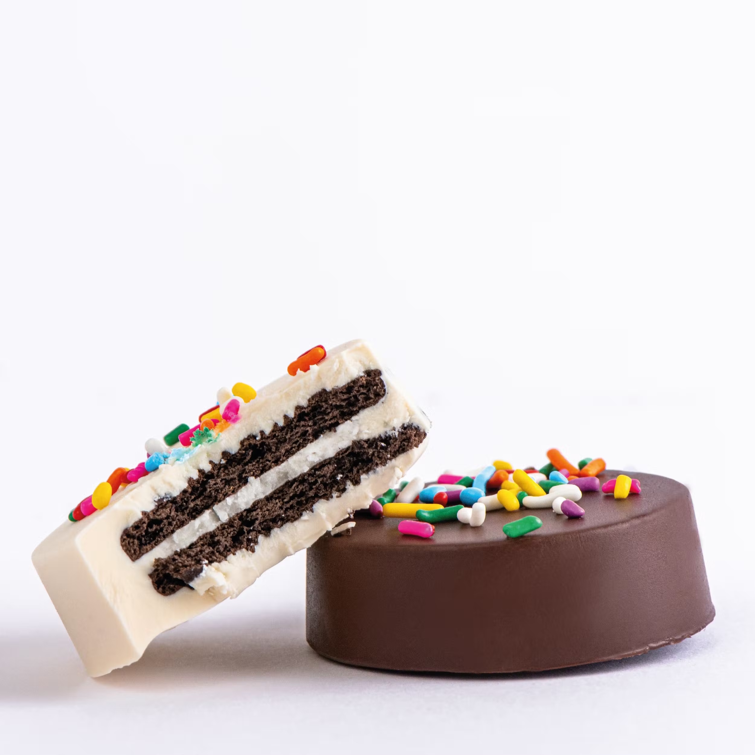 25612-chocolate-oreo-gift-box-1.jpg