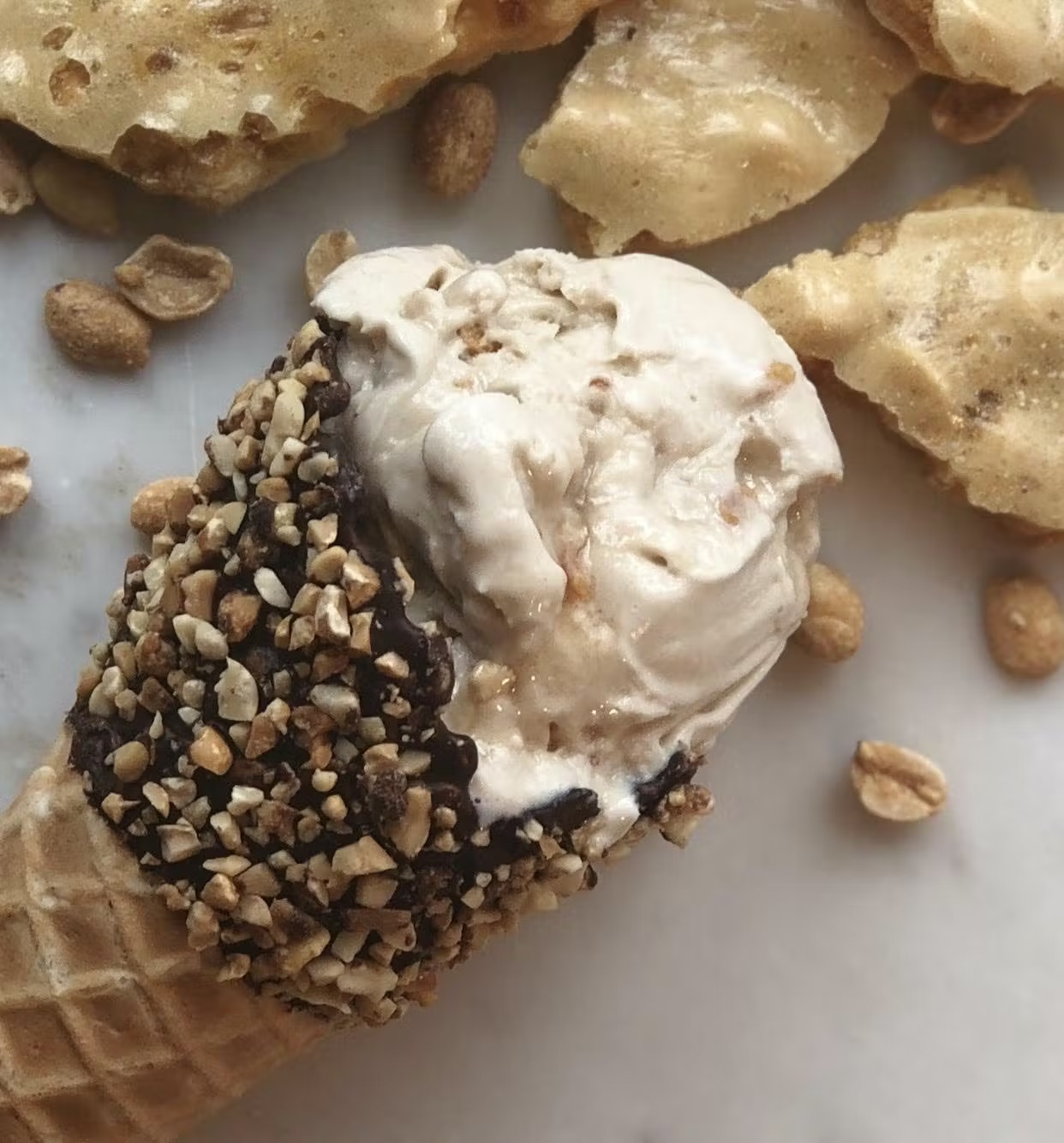 Brown Butter Peanut Brittle Ice Cream - 6 Pints