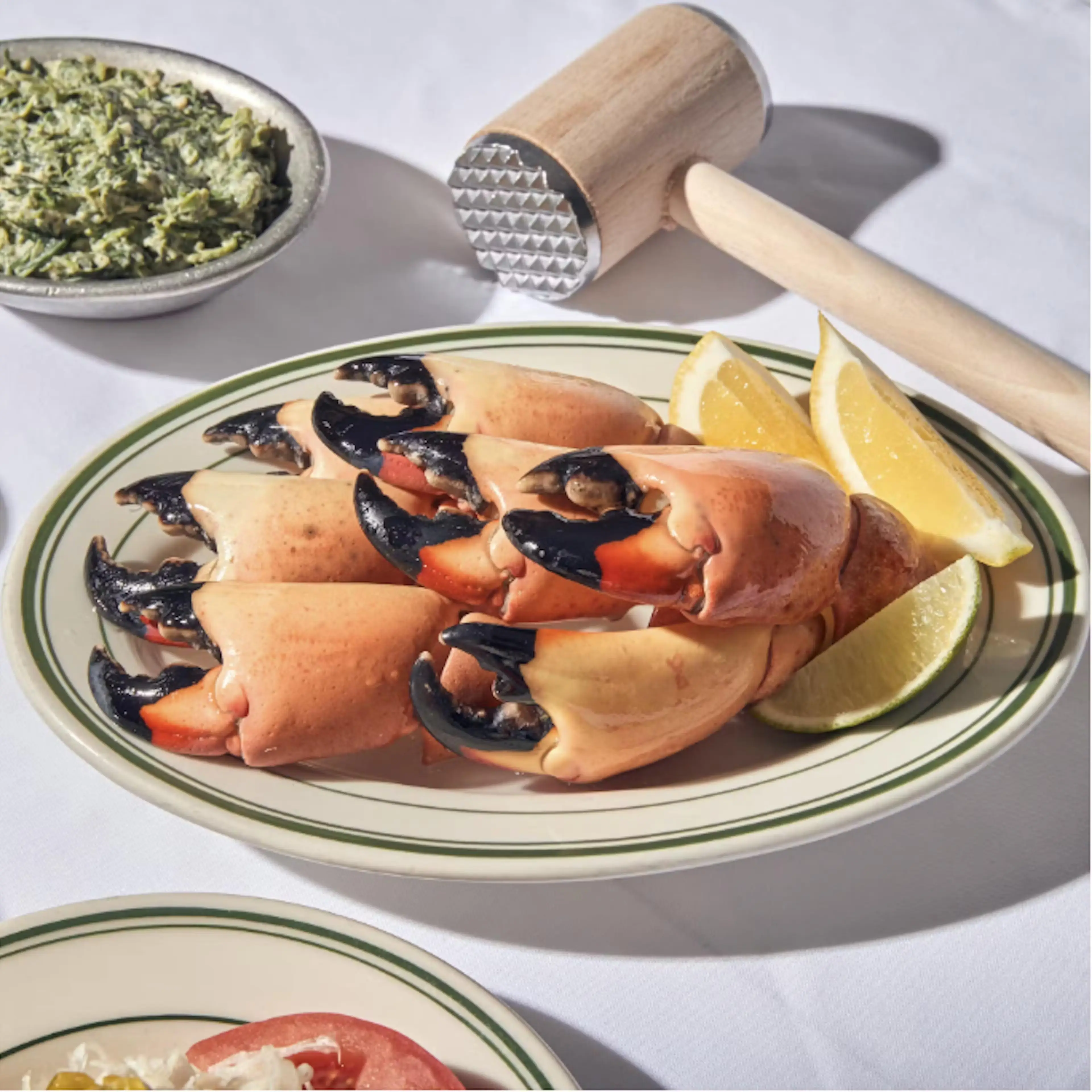 304-claws-for-celebration-1.webp