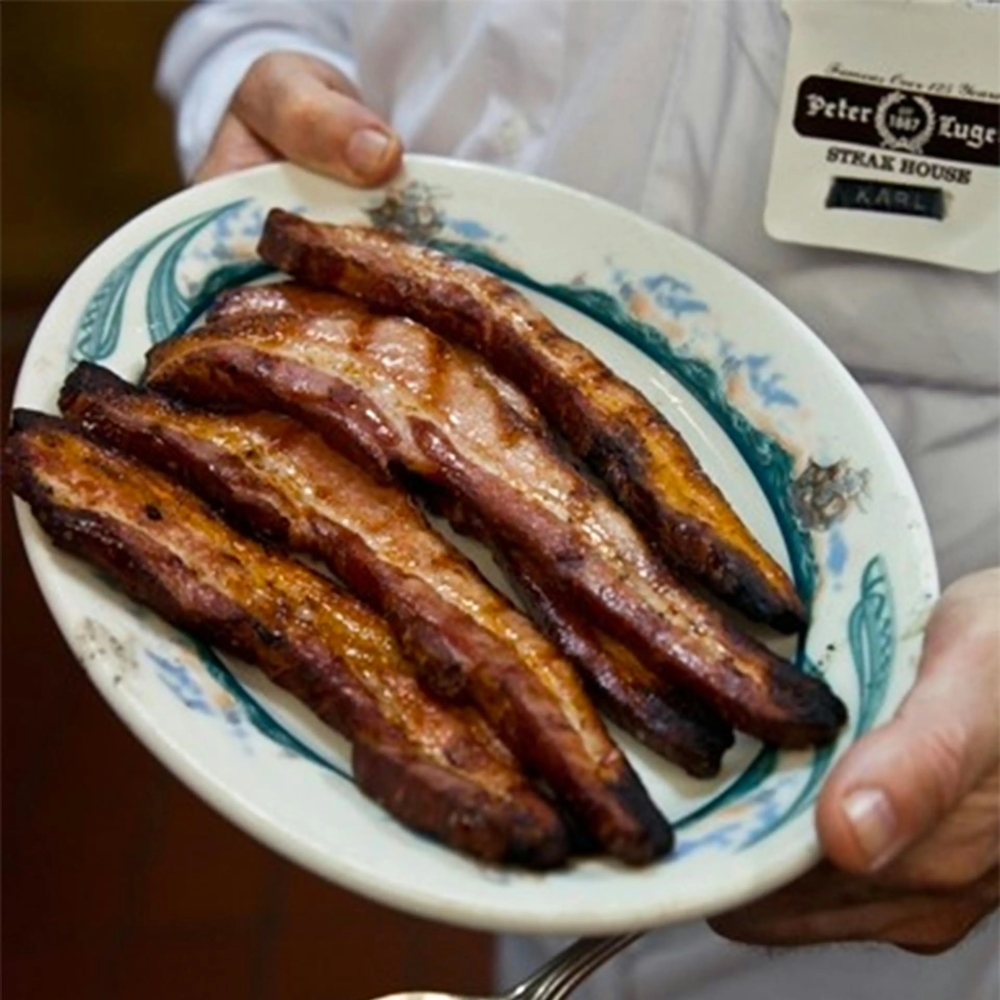 330-peter-luger-fanatic-gift-1.jpg