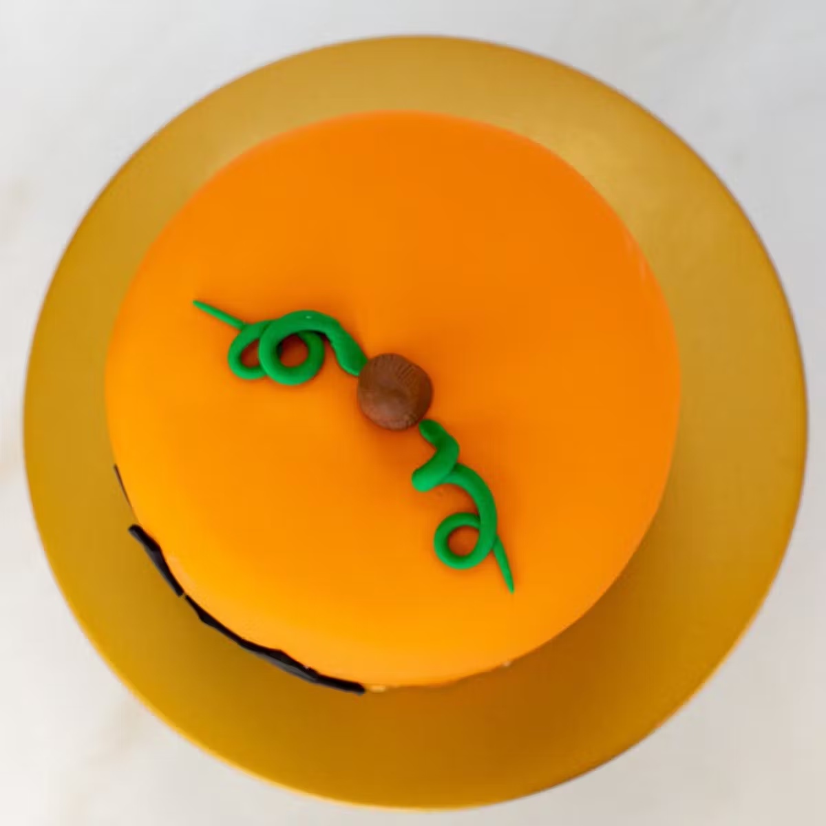 345-jack-o-lantern-cake-1.jpg