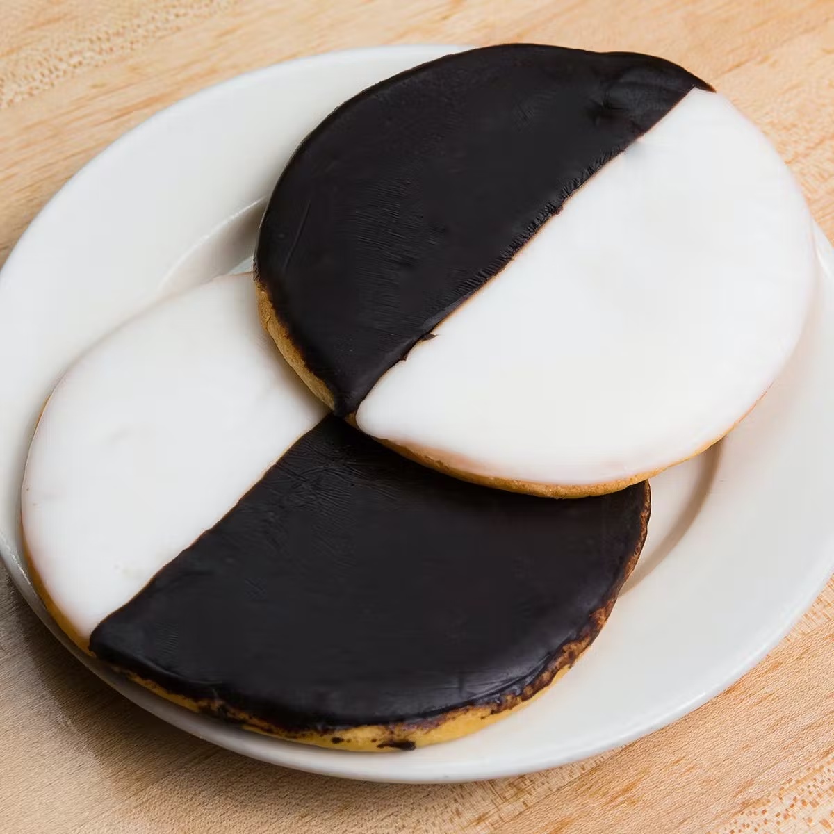 Large Black & White Cookies - 1 Dozen