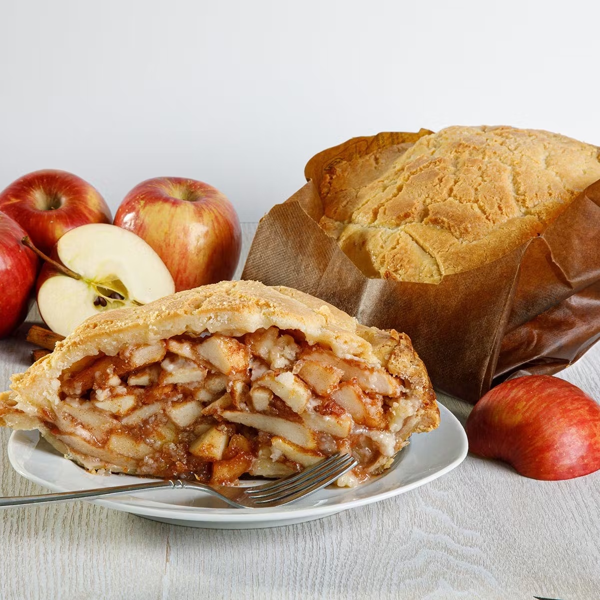 Apple Pie Baked in a Paper BagÂ® + Half Ham