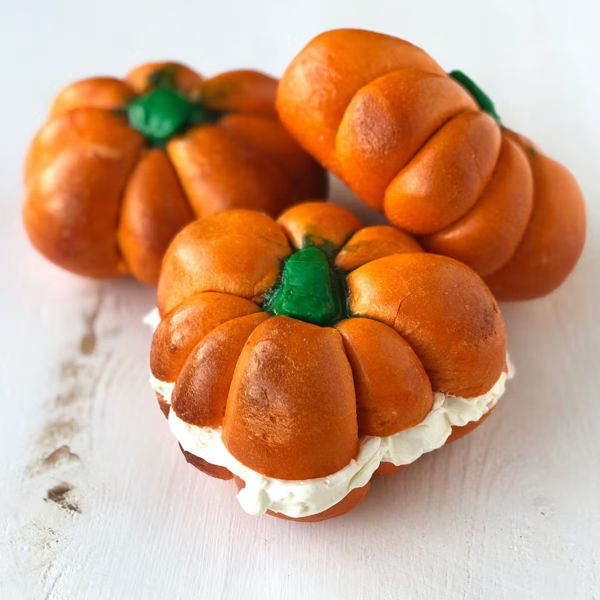 4043-pumpkin-bagel-dozen-1.jpg