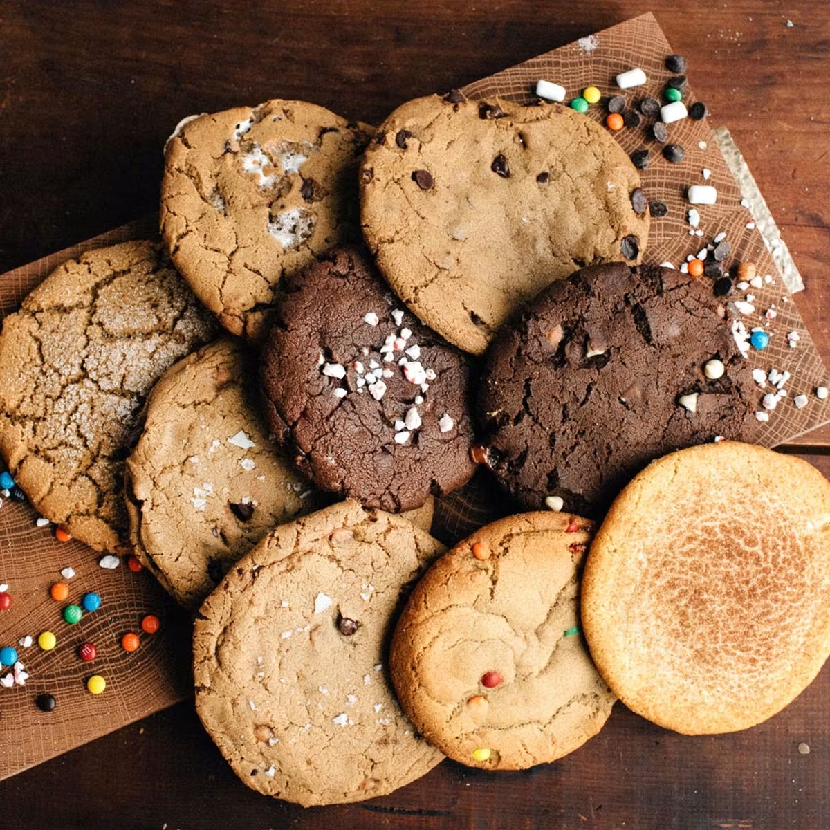4082-giant-signature-cookies-10-pack-1.jpg