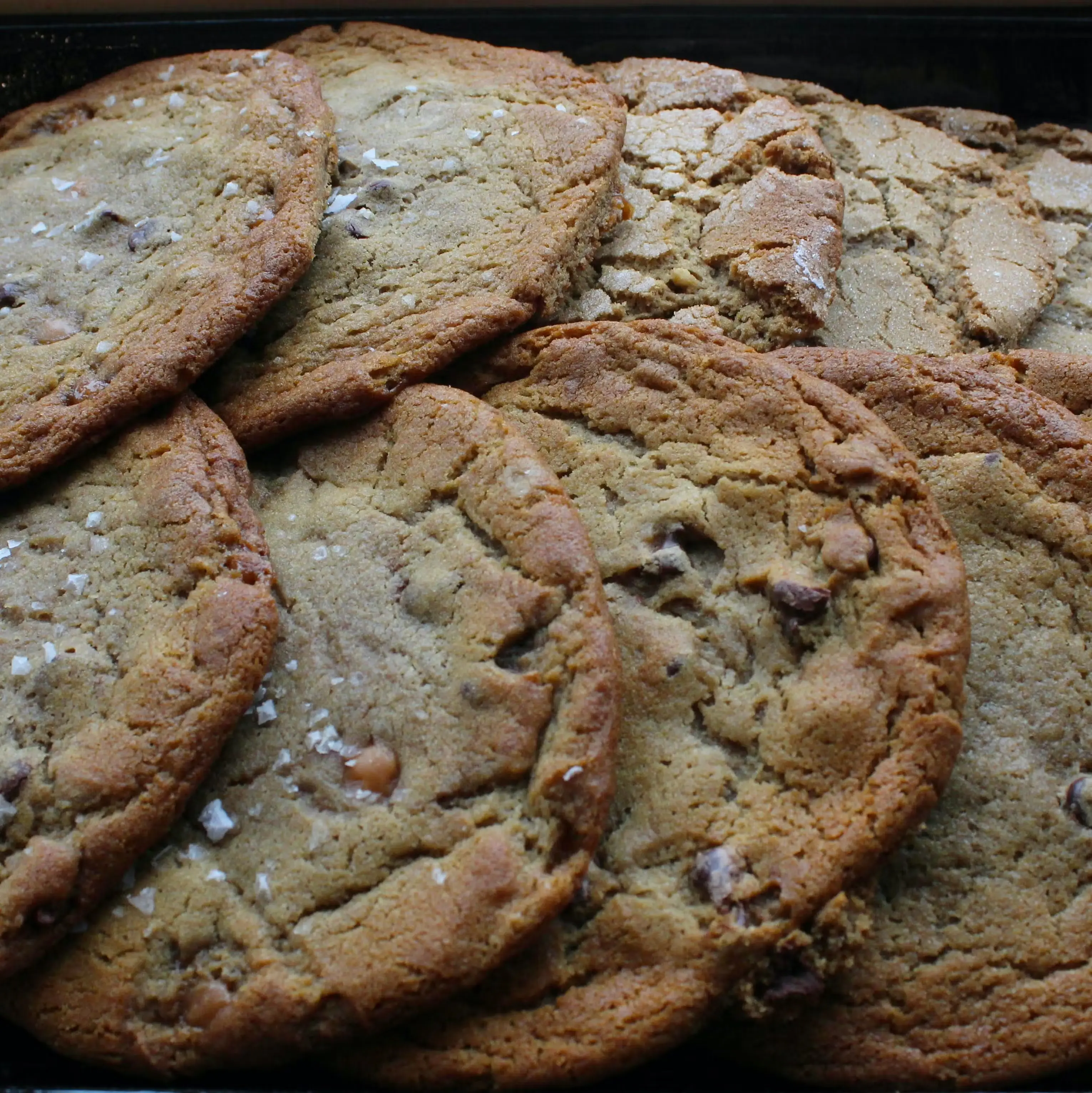4082-giant-signature-cookies-10-pack-1.jpg