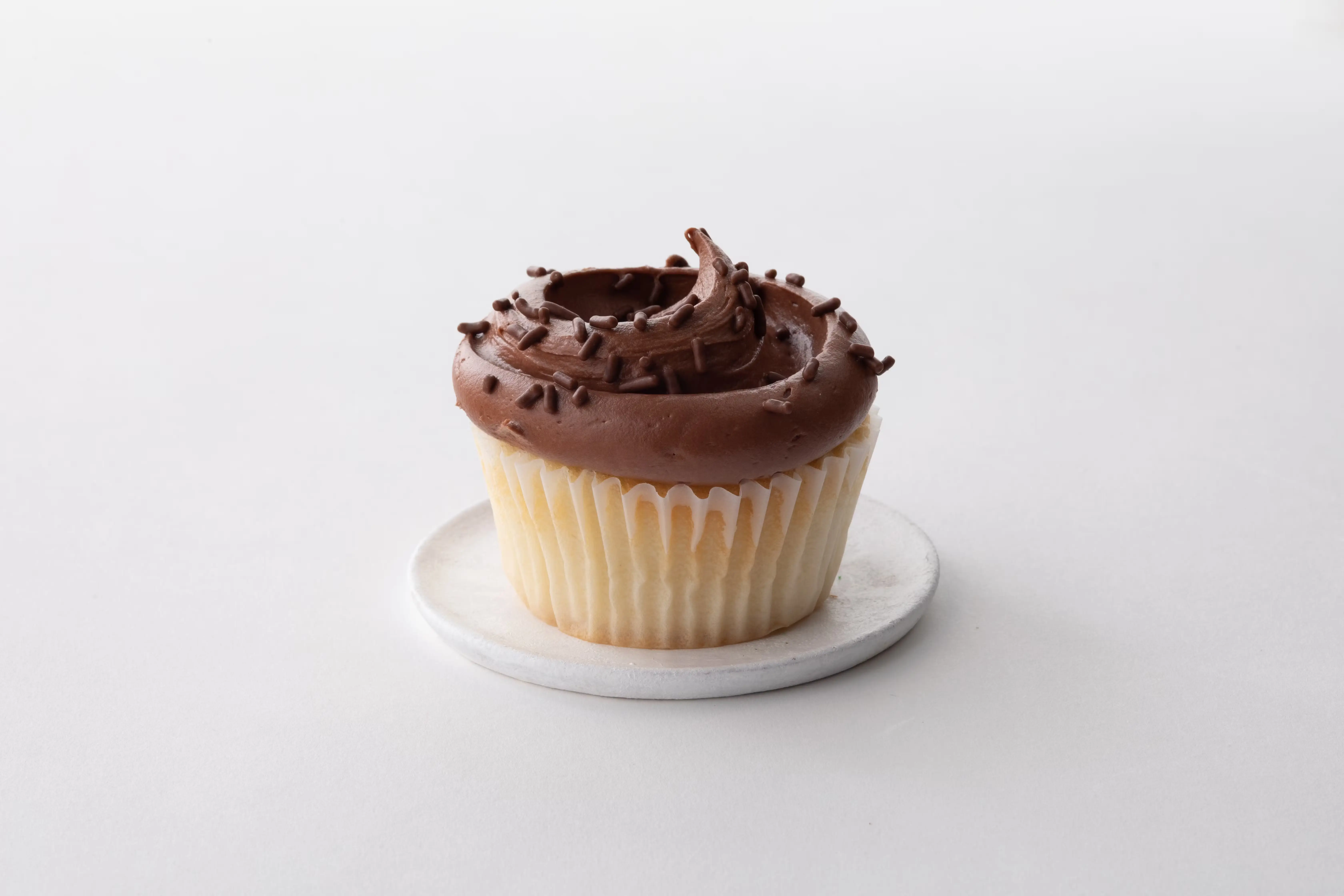 41-best-of-magnolia-bakery-sampler-1.jpg