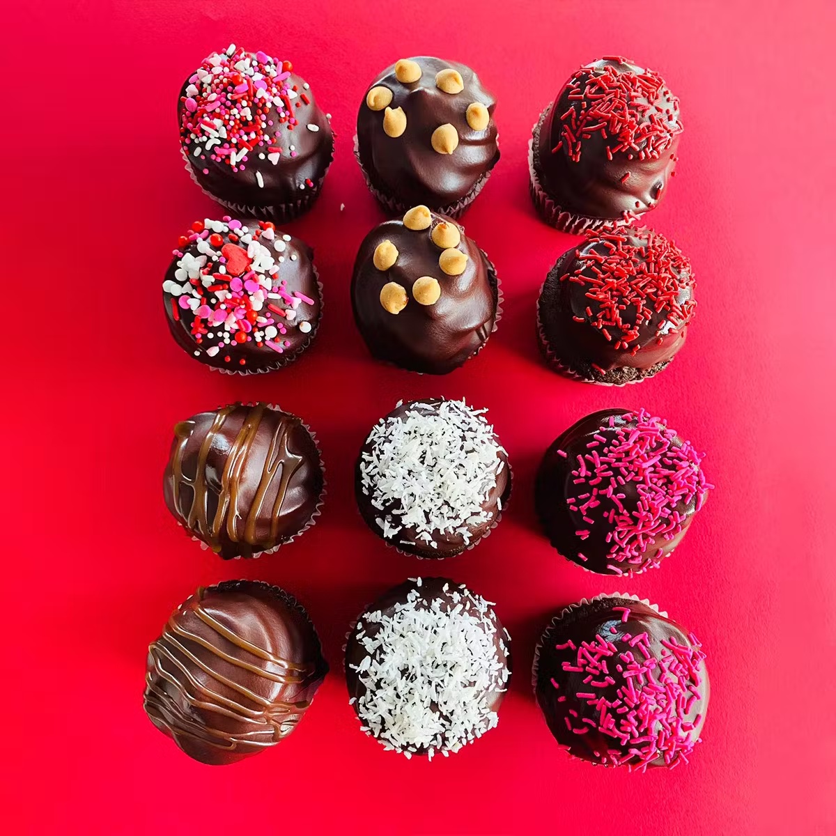 Callebaut Chocolate Cupcake Collection - 12 Pack
