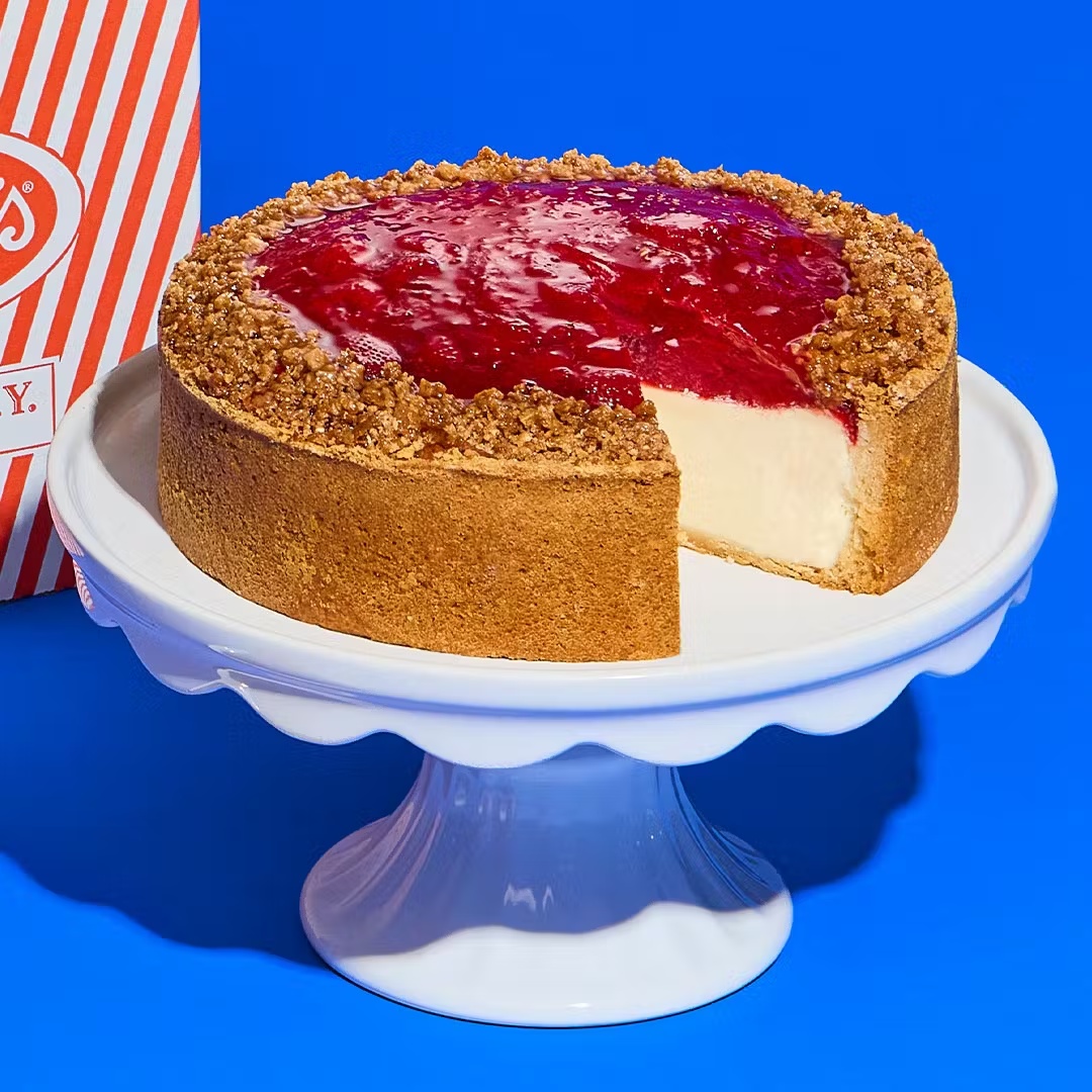 Junior's Cheesecake Fanatic Gift