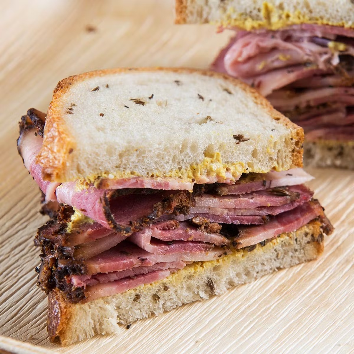4366-montreal-smoked-meat-sandwich-kit-1.jpg