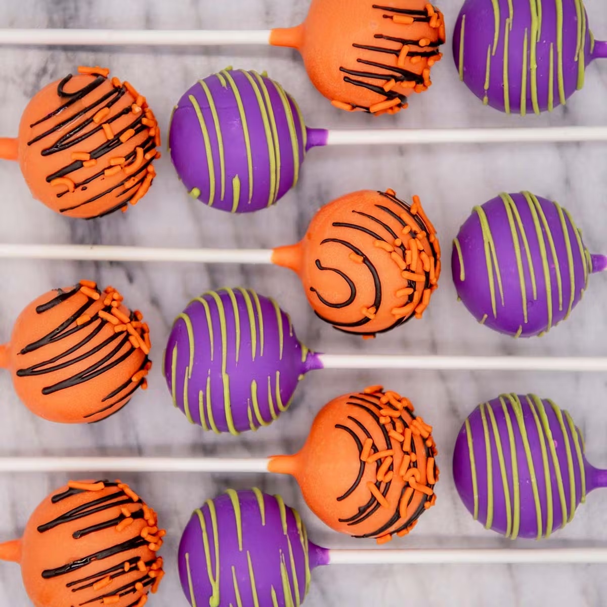 Halloween Cake Pops