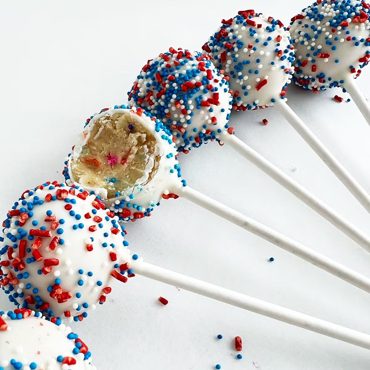 Funfetti Fireworks Cake Pops