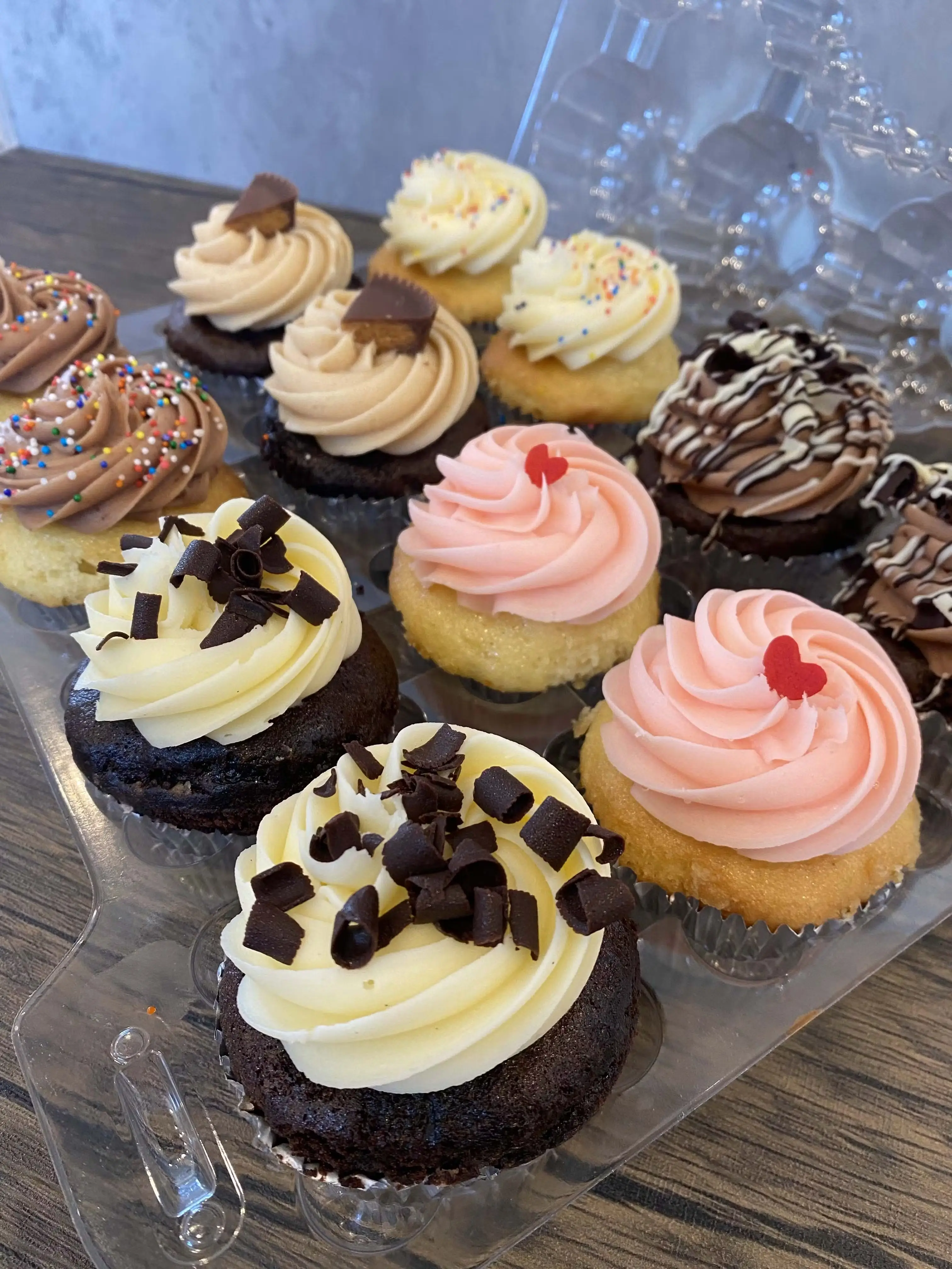 4413-gluten-free-cupcakes-1.webp