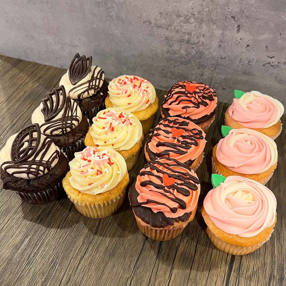 Valentine's Day Cupcake Box